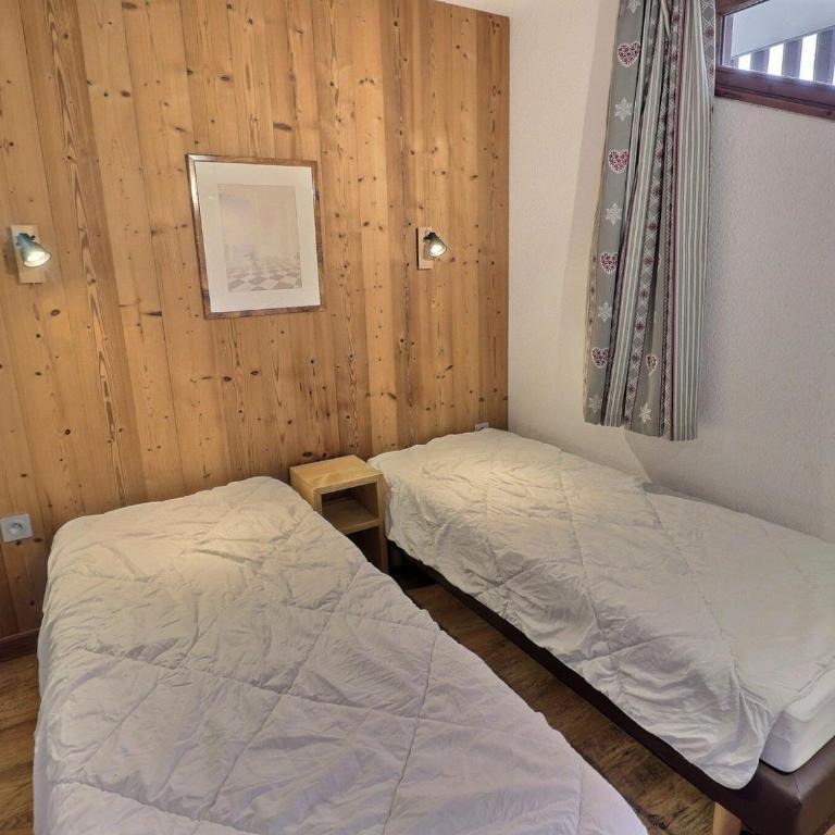 2 Pièces Confortable, Skis aux Pieds, Proche Commerces - FR-1-182A-36 - Appartement - 13