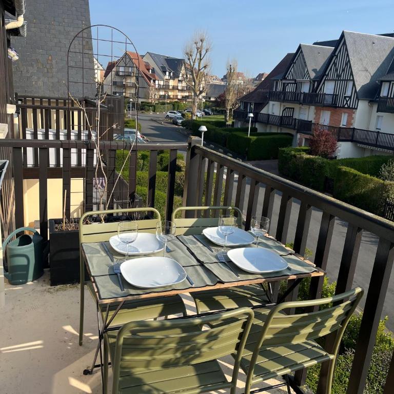 App cosy avec balcon et accés plage - Apartment mit 1 Schlafzimmer - 28