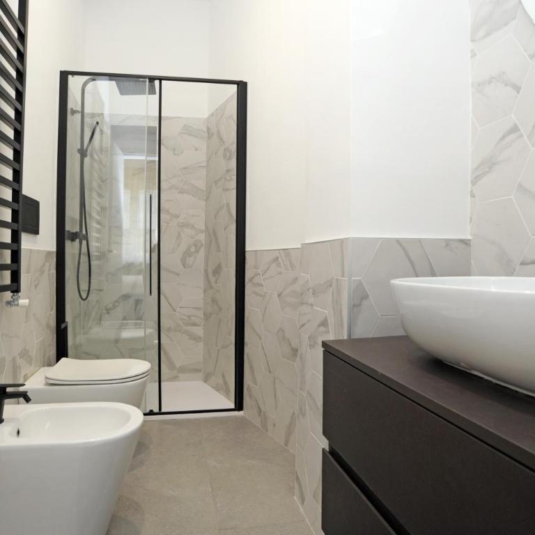 Spacious and cozy flat with two bathrooms - Appartamento - 18