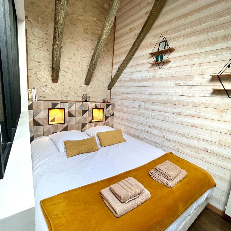 Cosy appartement au coeur de Blois, local vélo - Apartment - 21