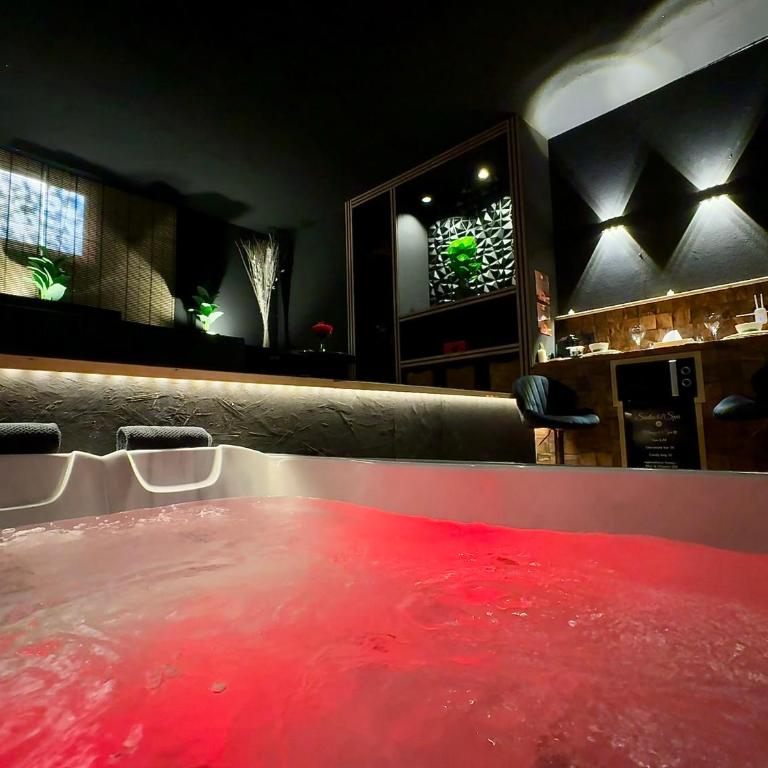 MIRAGE47SPA - Private Spa Suite with Jacuzzi & Sauna in Marbella - Apartamento de 1 dormitorio - 7