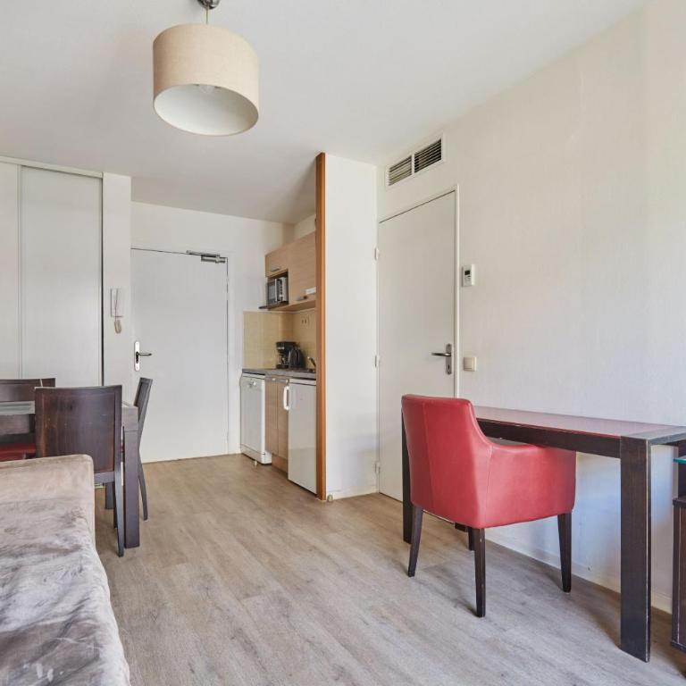Appart'hôtel Odalys City - Antibes Olympe - Appartement 1 Chambre avec Balcon (4 Adultes) - 12