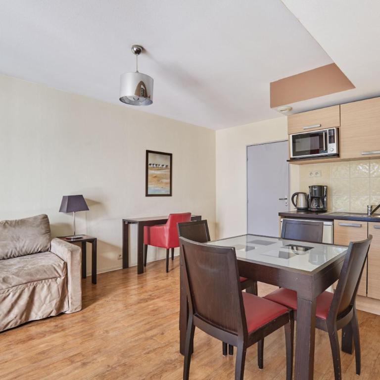 Appart'hôtel Odalys City - Antibes Olympe - Appartement Supérieur 1 Chambre avec Balcon (4 Adultes) - 13