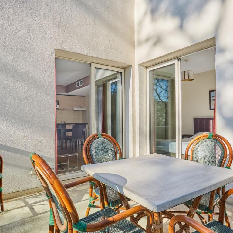 Appart'hôtel Odalys City - Antibes Olympe - Appartement Supérieur 1 Chambre avec Balcon (4 Adultes) - 6