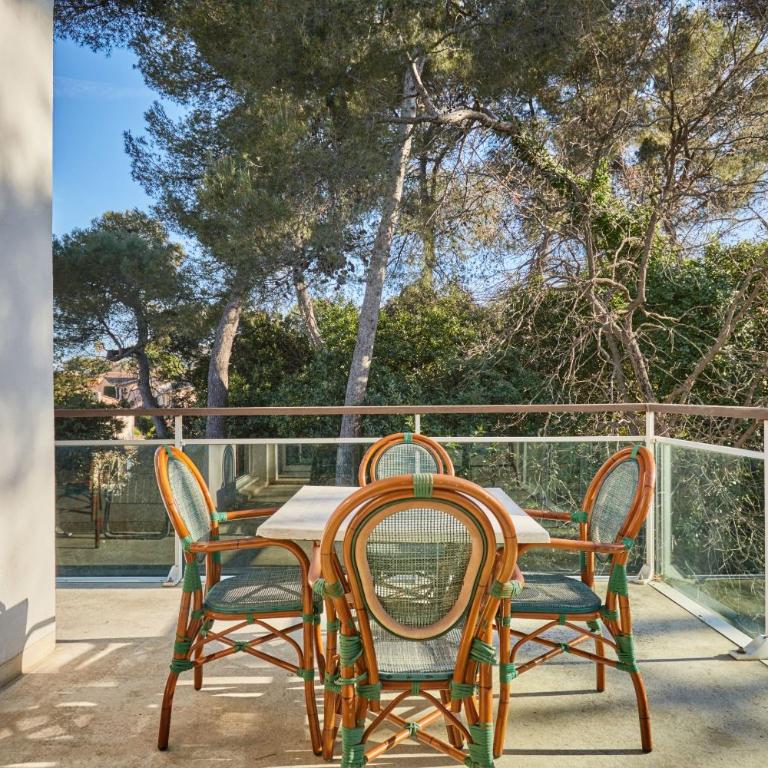 Appart'hôtel Odalys City - Antibes Olympe - Appartement Supérieur 1 Chambre avec Balcon (4 Adultes) - 5