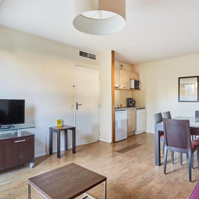 Appart'hôtel Odalys City - Antibes Olympe - Appartement 2 Chambres avec Balcon (6 Adultes) - 1
