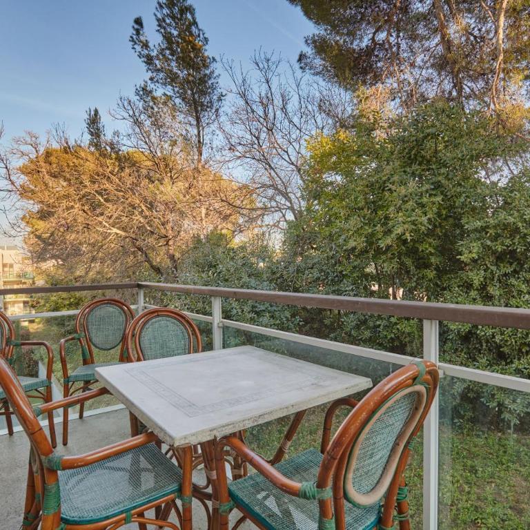 Appart'hôtel Odalys City - Antibes Olympe - Appartement 2 Chambres avec Balcon (6 Adultes) - 5