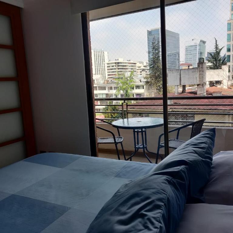 Cozy 2BR Retreat in Las Condes Prime Location - Apartment - 2