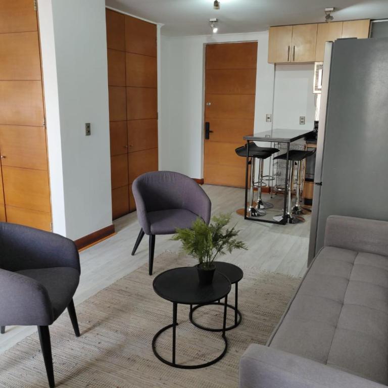 Cozy 2BR Retreat in Las Condes Prime Location - Apartment - 17