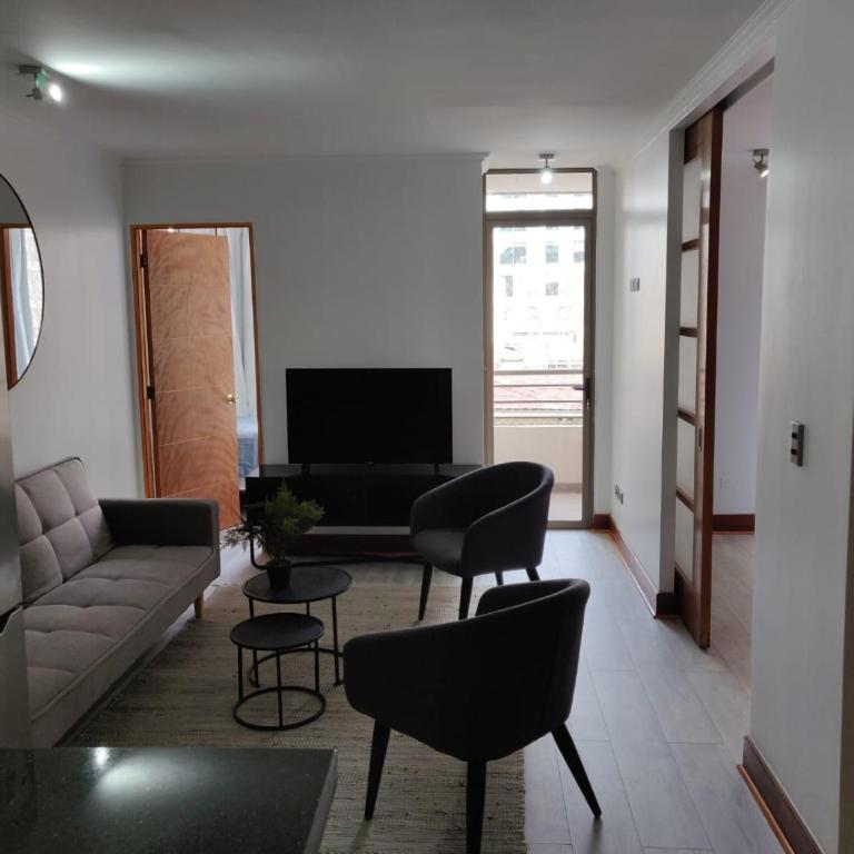 Cozy 2BR Retreat in Las Condes Prime Location - Apartment - 18