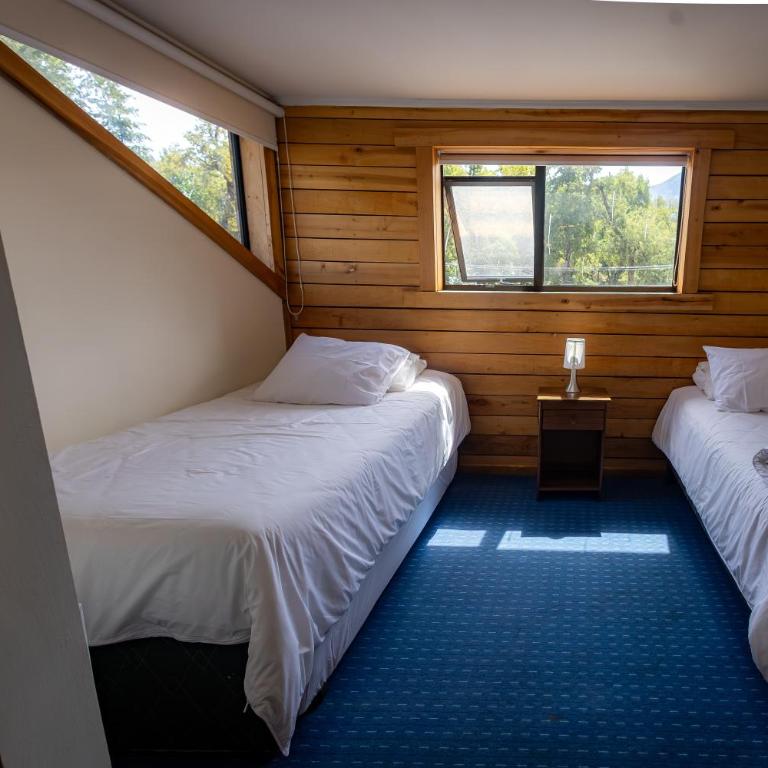 Las Bravas Lodge - Two-Bedroom Apartment - 11