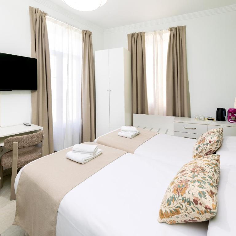 Nest Style Granada - Triple Room - 1