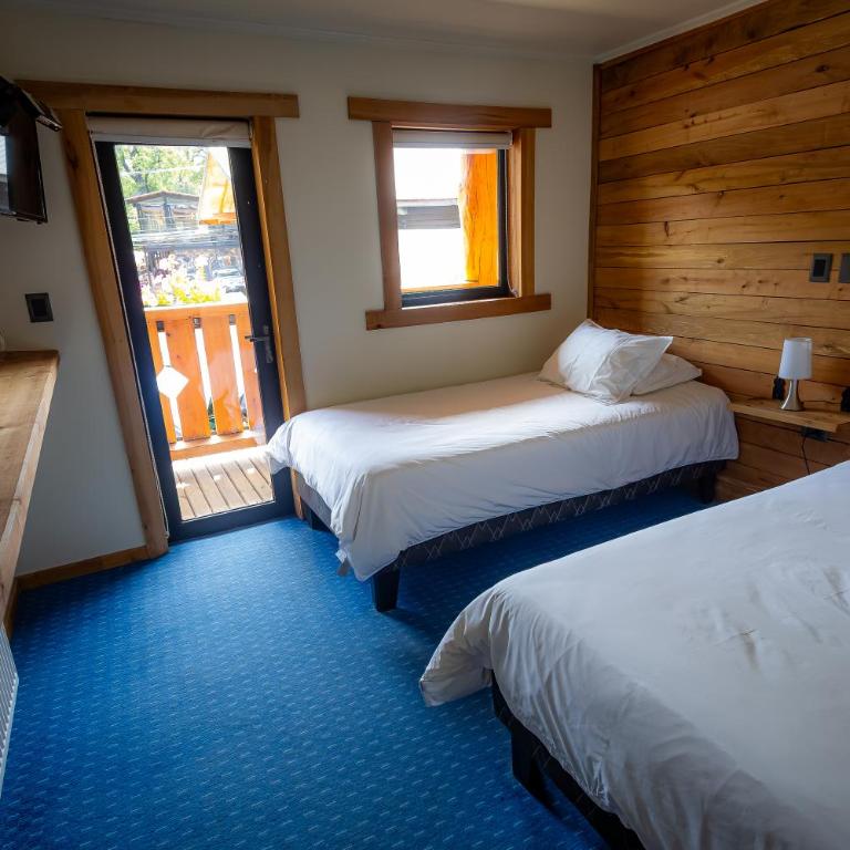 Las Bravas Lodge - Twin Room with Private Bathroom - 5