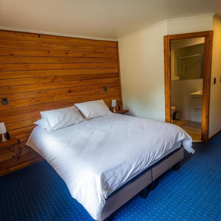 Las Bravas Lodge - Double Room with Balcony - 9