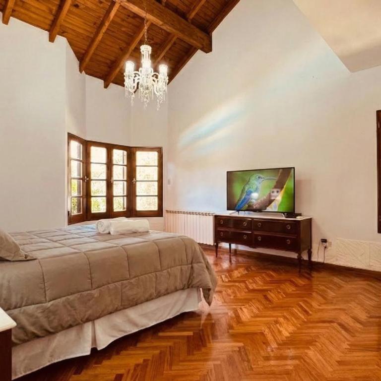 Blue Sky Mendoza - Deluxe Double Room - 6