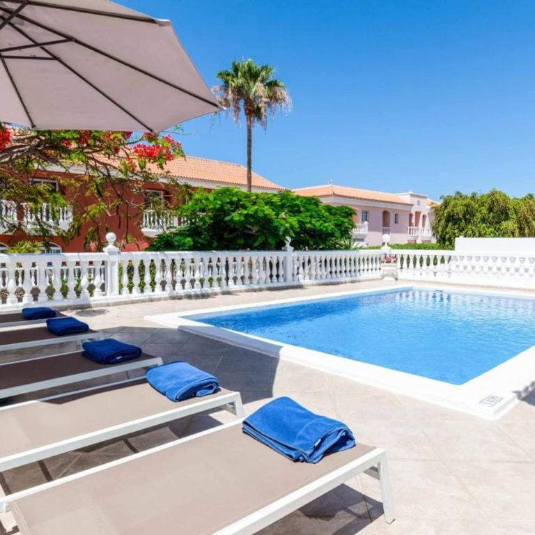 Beautiful 3 Bedroom Villa Private Heated Pool - Villa de 3 dormitorios - 4