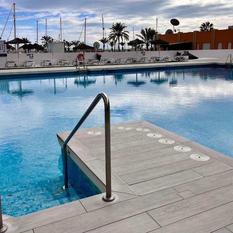 Hotel Apartamentos Fuengirola private studio - Habitación Doble Deluxe con cama supletoria - 3