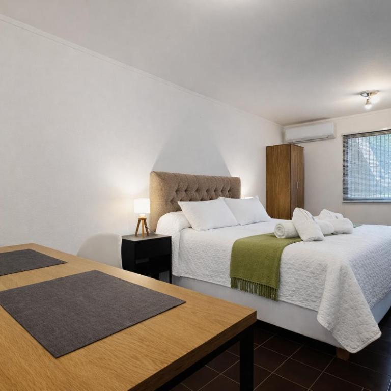 Blue Sky Mendoza - Large Double Room - 4