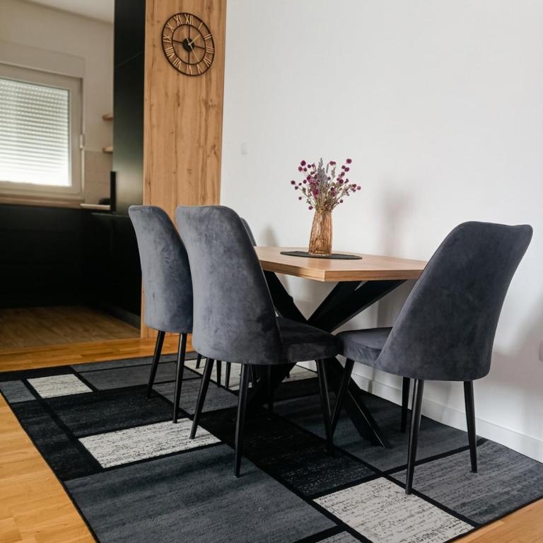 Fantasy Apartman - Apartman sa 2 Spavaće Sobe - 9