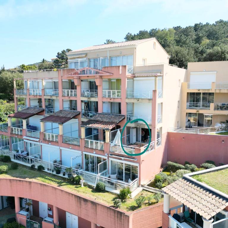 T3, Résidence Horizon Bleu, vue mer & piscine - Palmazur Vacances - Appartement 2 Chambres - Vue sur Mer - 34