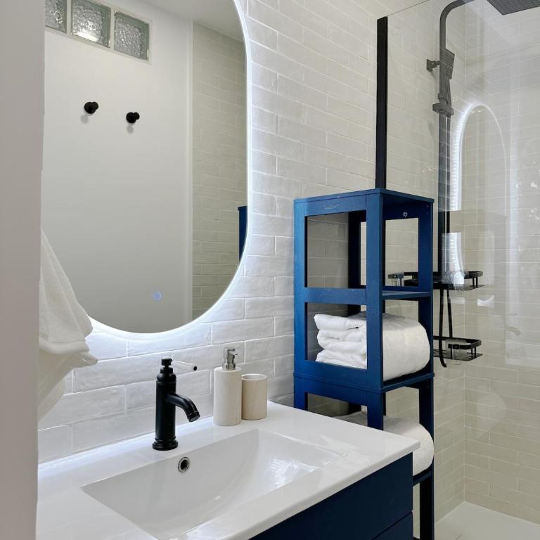 Amazing two bedroom apartment in the heart of Paris - Appartement 2 Chambres - 4