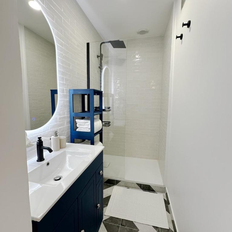 Amazing two bedroom apartment in the heart of Paris - Appartement 2 Chambres - 11