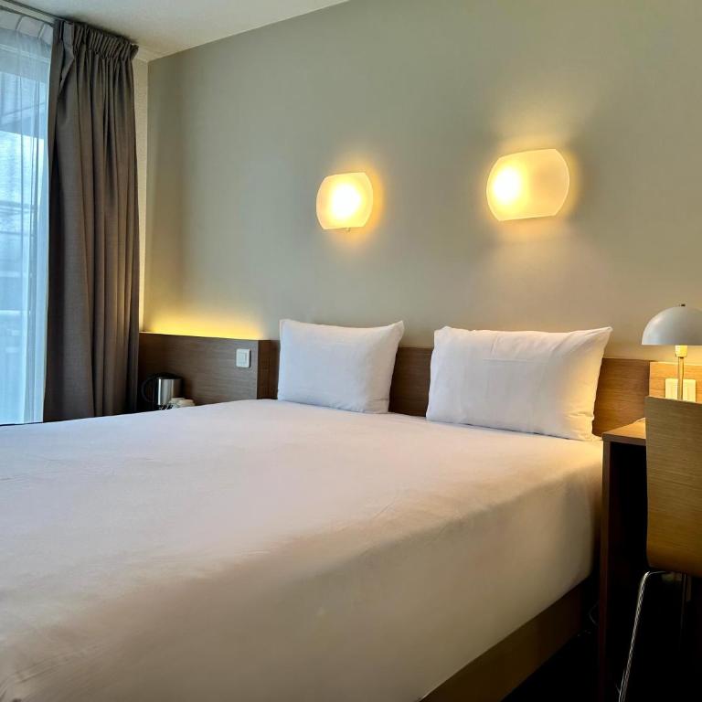 CAMPANILE PARIS 12 - Bercy Village - 1 Lit Double - 9