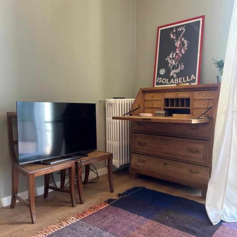 Sunny New Apt with Terrace 2 min Metro - Appartamento con 2 Camere da Letto e Terrazza - 8