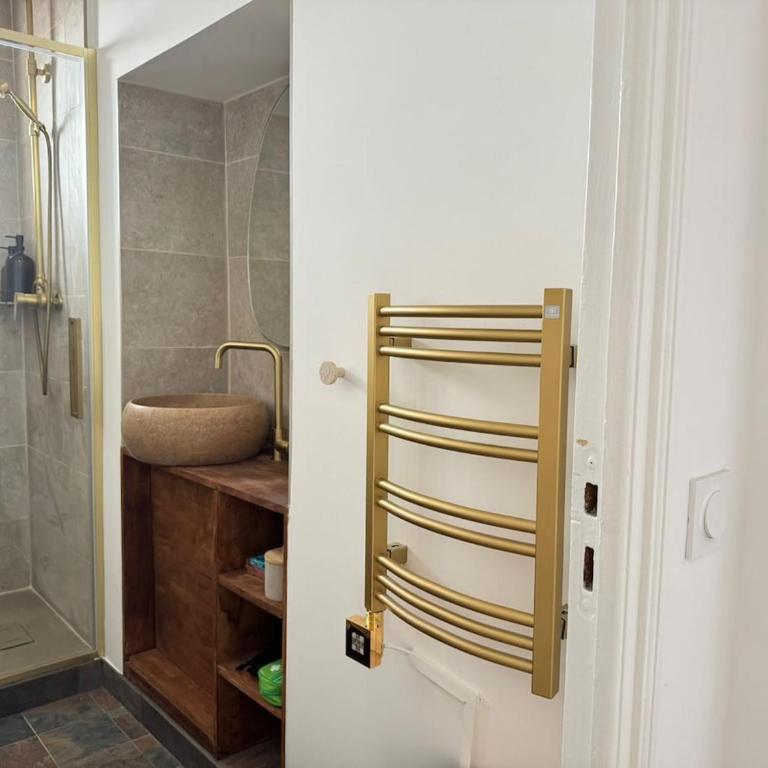 Cosy-tout-à-pieds neuf coeur Saint-Raphaël - Apartment mit 1 Schlafzimmer - 23