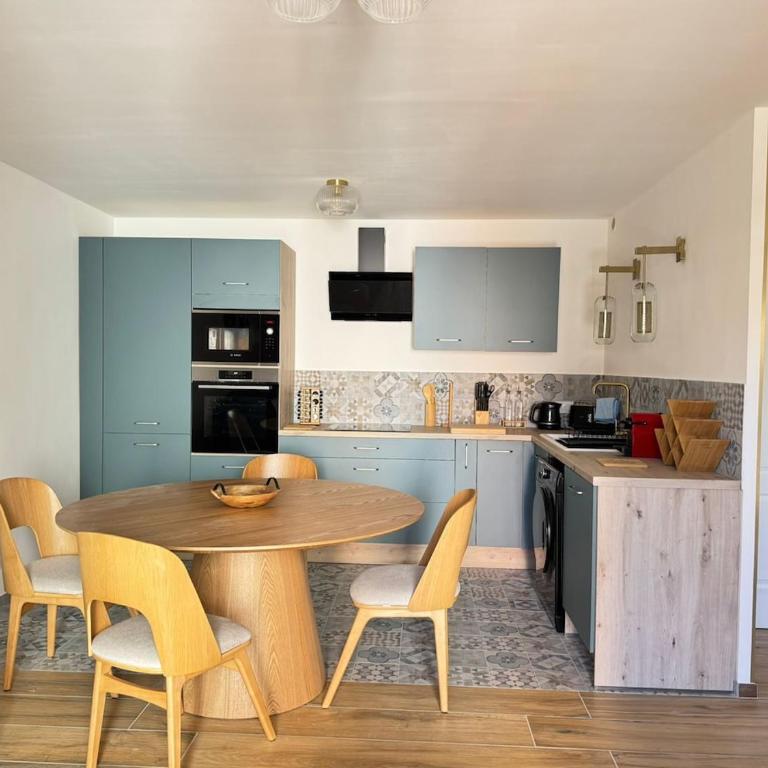 Cosy-tout-à-pieds neuf coeur Saint-Raphaël - Apartment mit 1 Schlafzimmer - 16