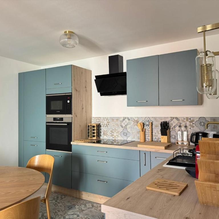 Cosy-tout-à-pieds neuf coeur Saint-Raphaël - Apartment mit 1 Schlafzimmer - 15