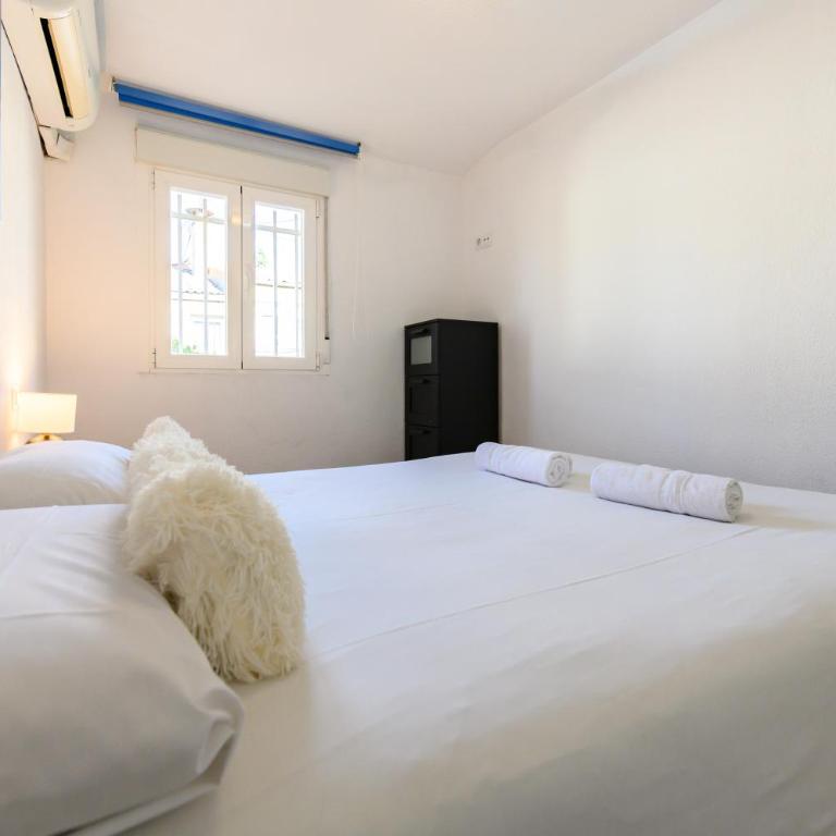 SAB52 - Amplio Chalet 3 dormitorios y 2 baños, terraza y barbacoa - Alquiler temporal - Apartamento de 3 dormitorios con vistas - 32