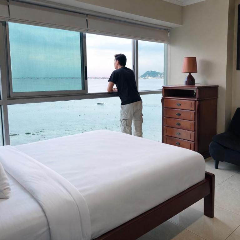 Lujoso depa con piscina, gym, jacuzzi frente a las peñas Guayaquil, Ecuador - Two-Bedroom Apartment with River View - 1