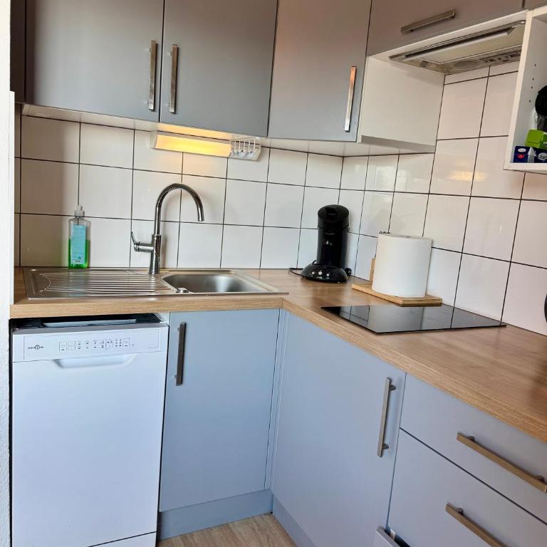 Ipanema secret - Piscine - Tennis - Parking - Proche village naturiste - Histoire de clés - One-Bedroom Apartment - 2