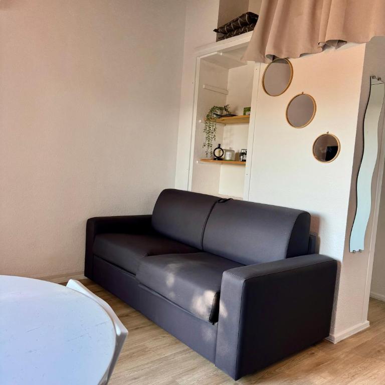 Ipanema secret - Piscine - Tennis - Parking - Proche village naturiste - Histoire de clés - One-Bedroom Apartment - 13