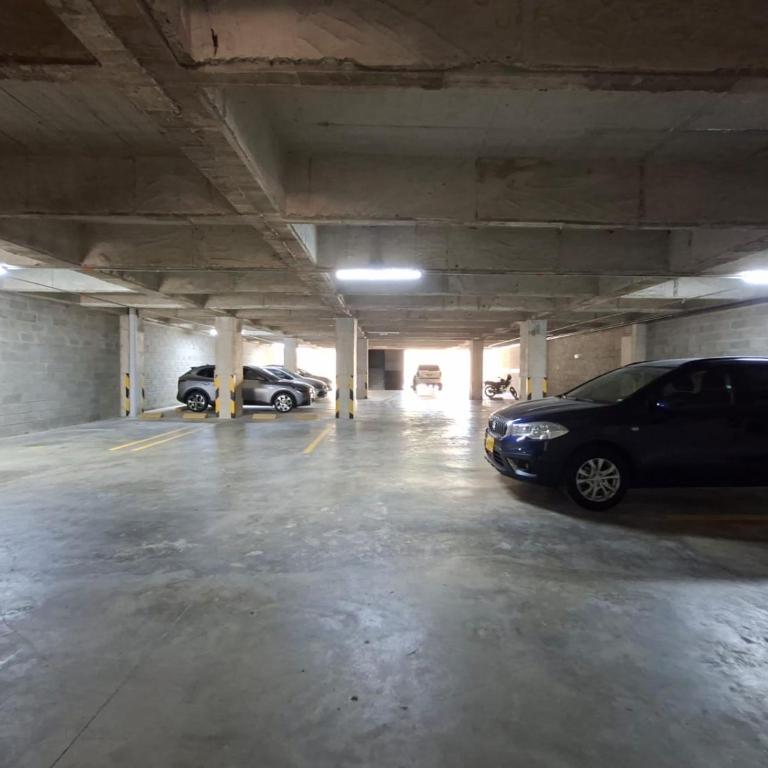 coral 501 - One-Bedroom Apartment - 7