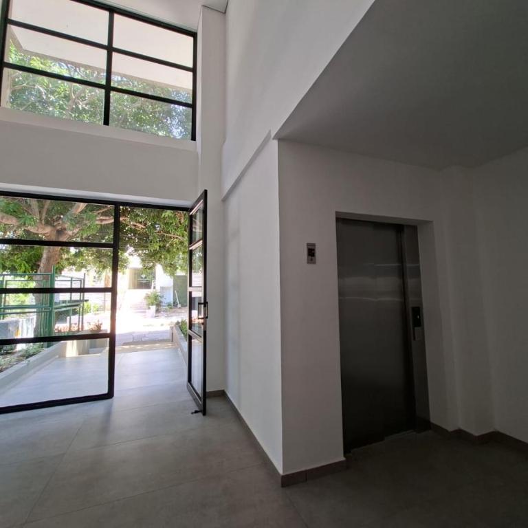 coral 501 - One-Bedroom Apartment - 13