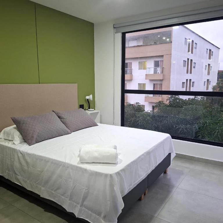 coral 501 - One-Bedroom Apartment - 25