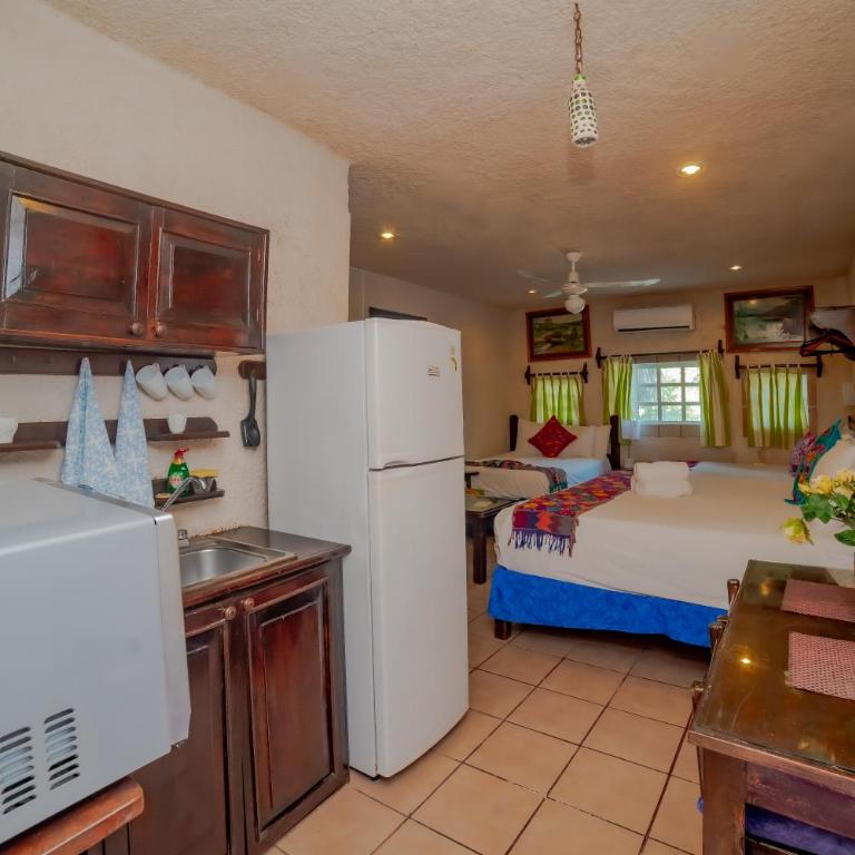 Hotel Sol Caribe - Family Room - 6