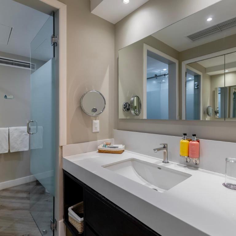 Isaaya Hotel Boutique by WTC - Junior Suite with Terrace - 1