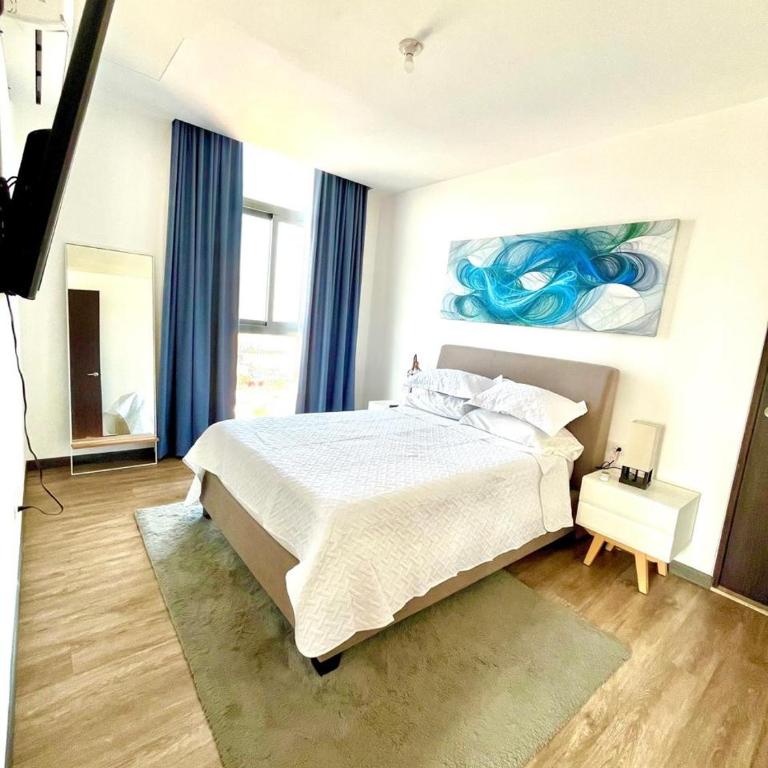 Luxury Apartment in Monterrey Centro with Skyline Views - Two-Bedroom Apartment - 7