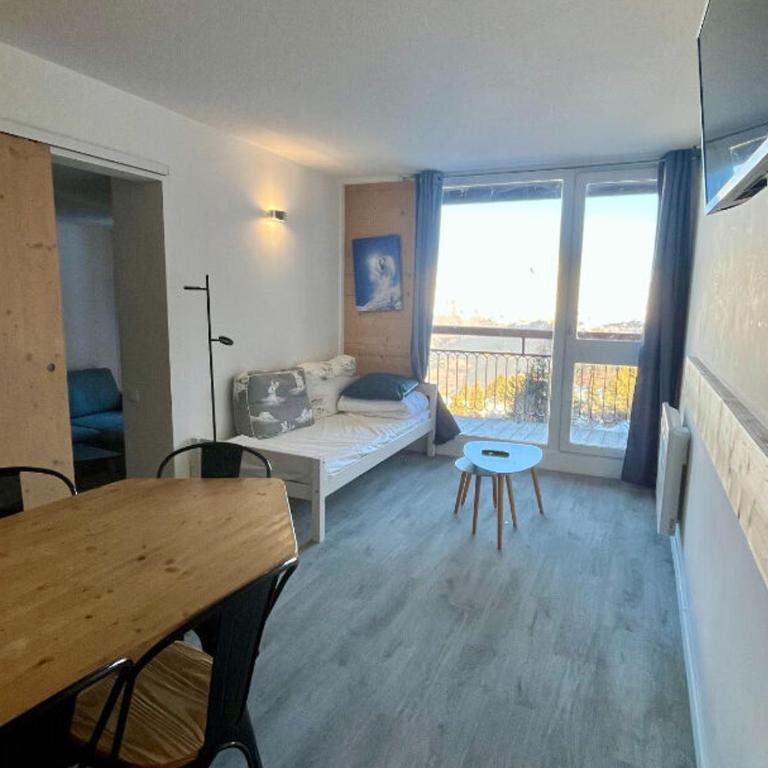 Appartement rénové 3 Pièces, Balcon, 6/7 pers., WIFI - FR-1-346-539 - Apartment - 5