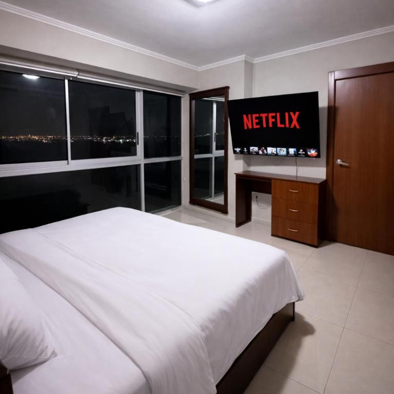 Premium Stay in Puerto Santa Ana, Near Bars, Restaurants, Airport & Malecon 2000 Guayaquil, Ecuador - Two-Bedroom Apartment with River View - 22