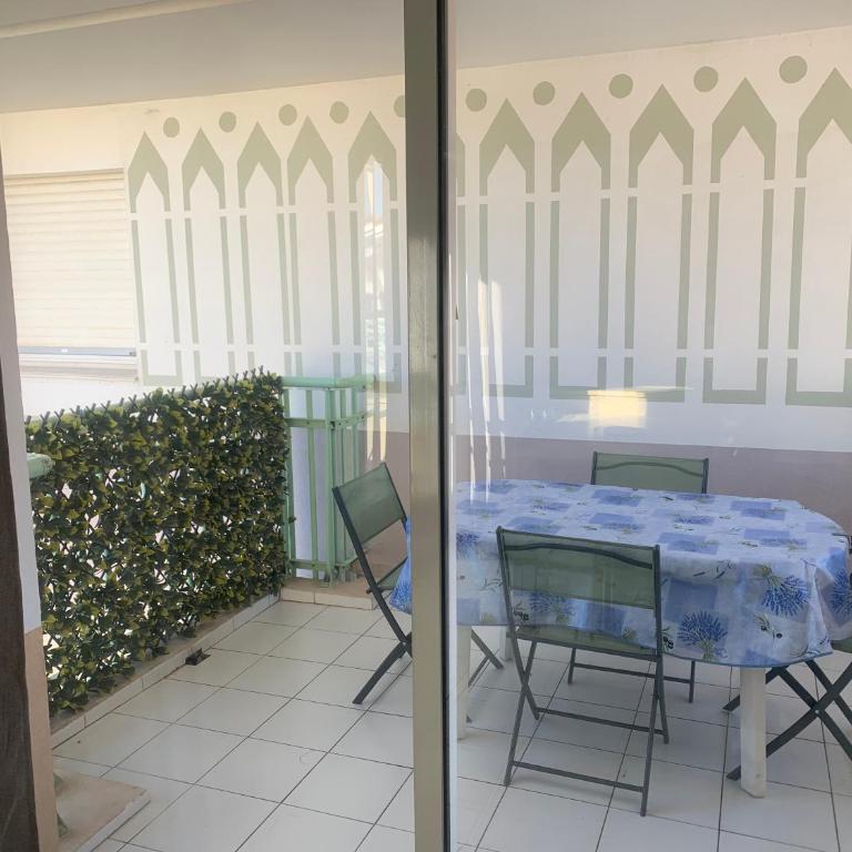 T2 Port-Fréjus Proximité de la plage Grand Garage Privé 34 M2 dernier étage - Appartamento con 1 Camera da Letto - 11