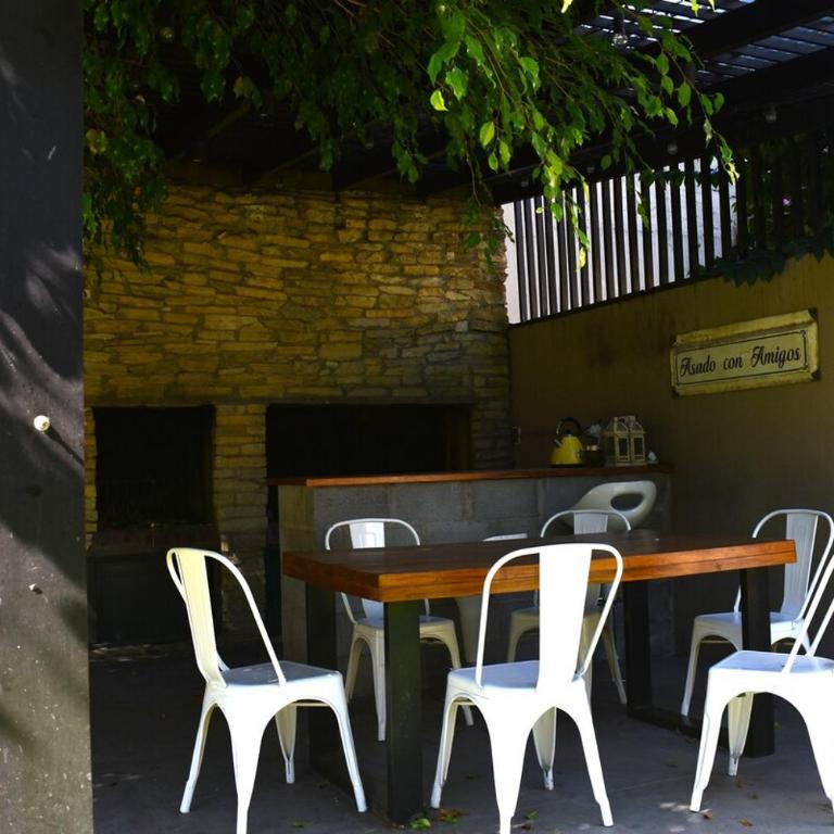 Casa familiar con pileta - Casa de 4 dormitorios - 7