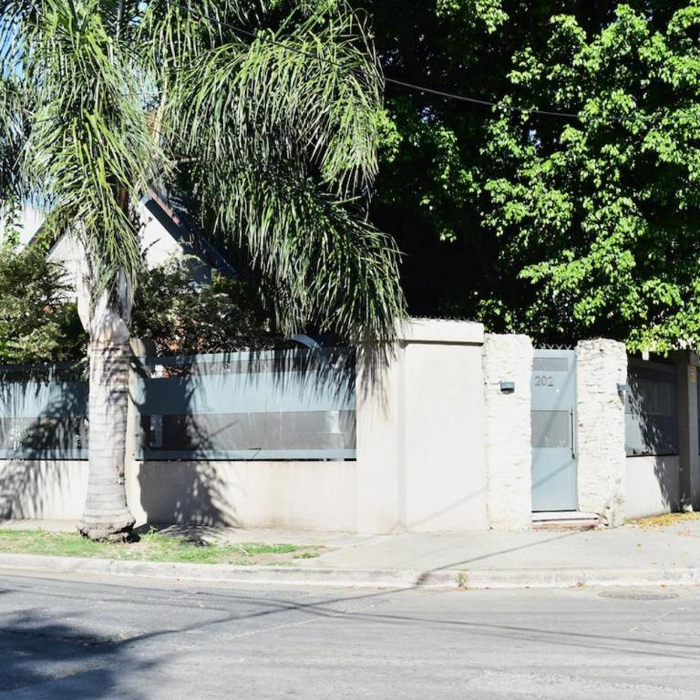 Casa familiar con pileta - Casa de 4 dormitorios - 14