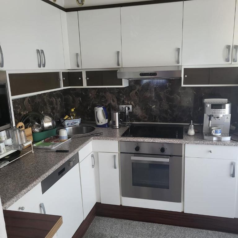 Aparman Deluxe Holiday - Two-Bedroom Apartment - 4