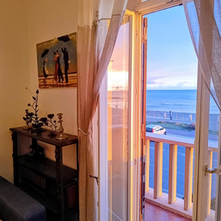The Red House 1930 - Ostia beach apartment seaview - Appartamento con 1 Camera da Letto - 5