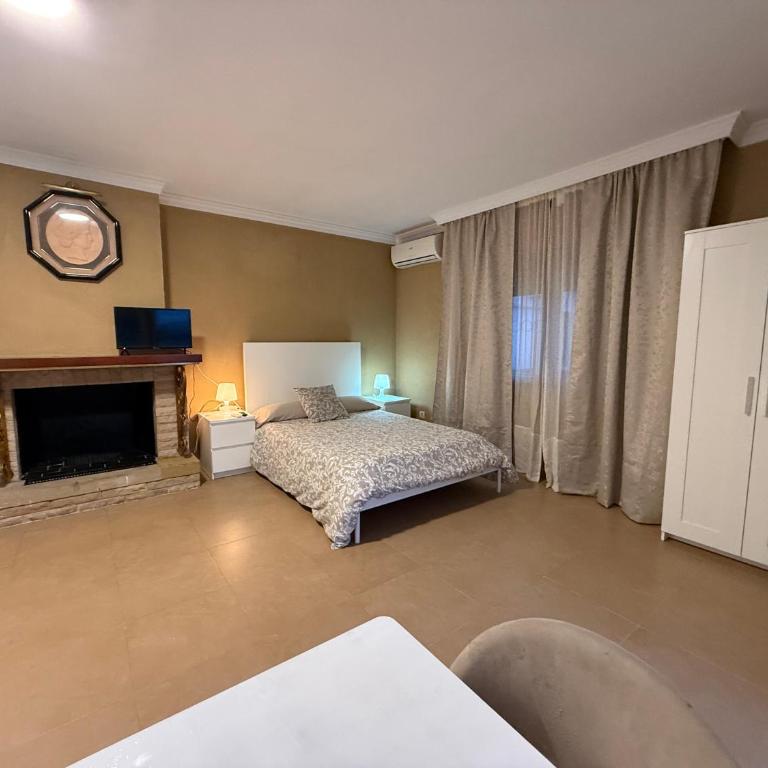 Hostal Apartamentos Playa del Palo - Studio - 6