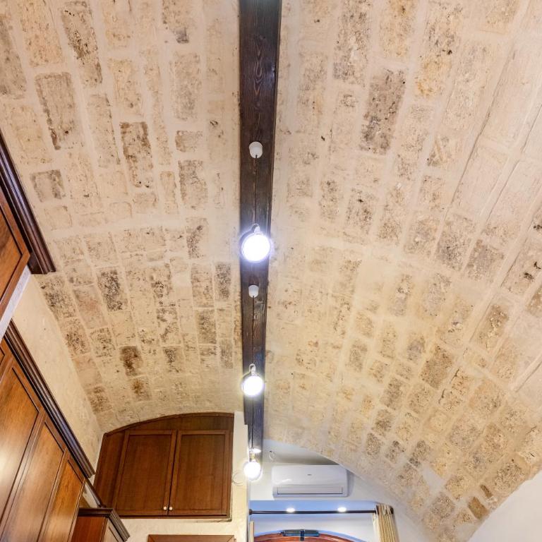 Historic Bari for three - DF Room Borgo Antico - One-Bedroom House - 12